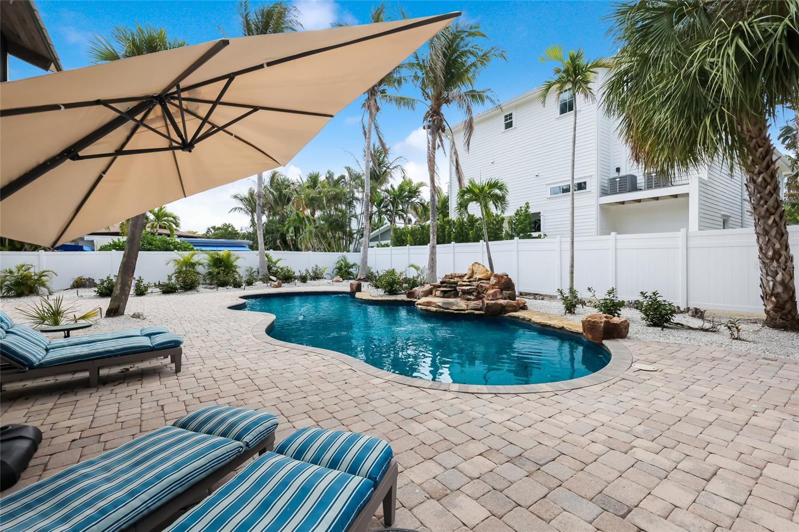 727 JACARANDA RD, ANNA MARIA, FL, 34216