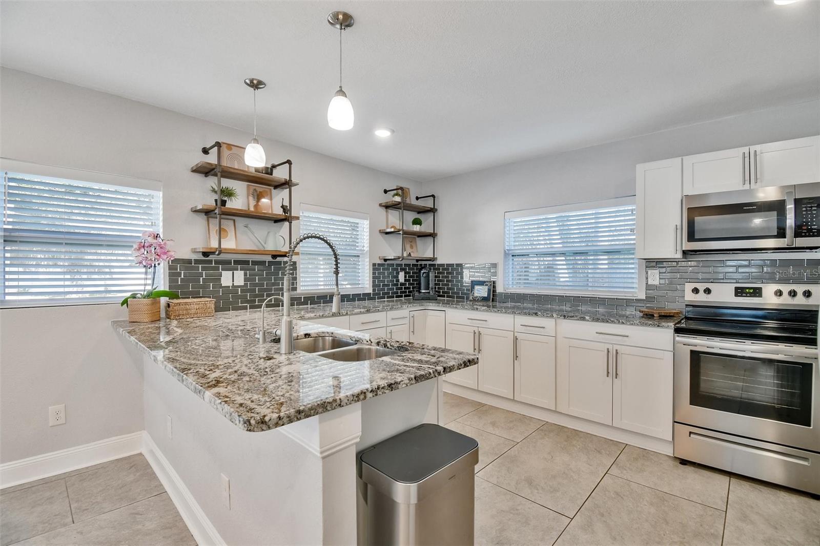 7330 17TH WAY N, ST PETERSBURG, FL, 33702