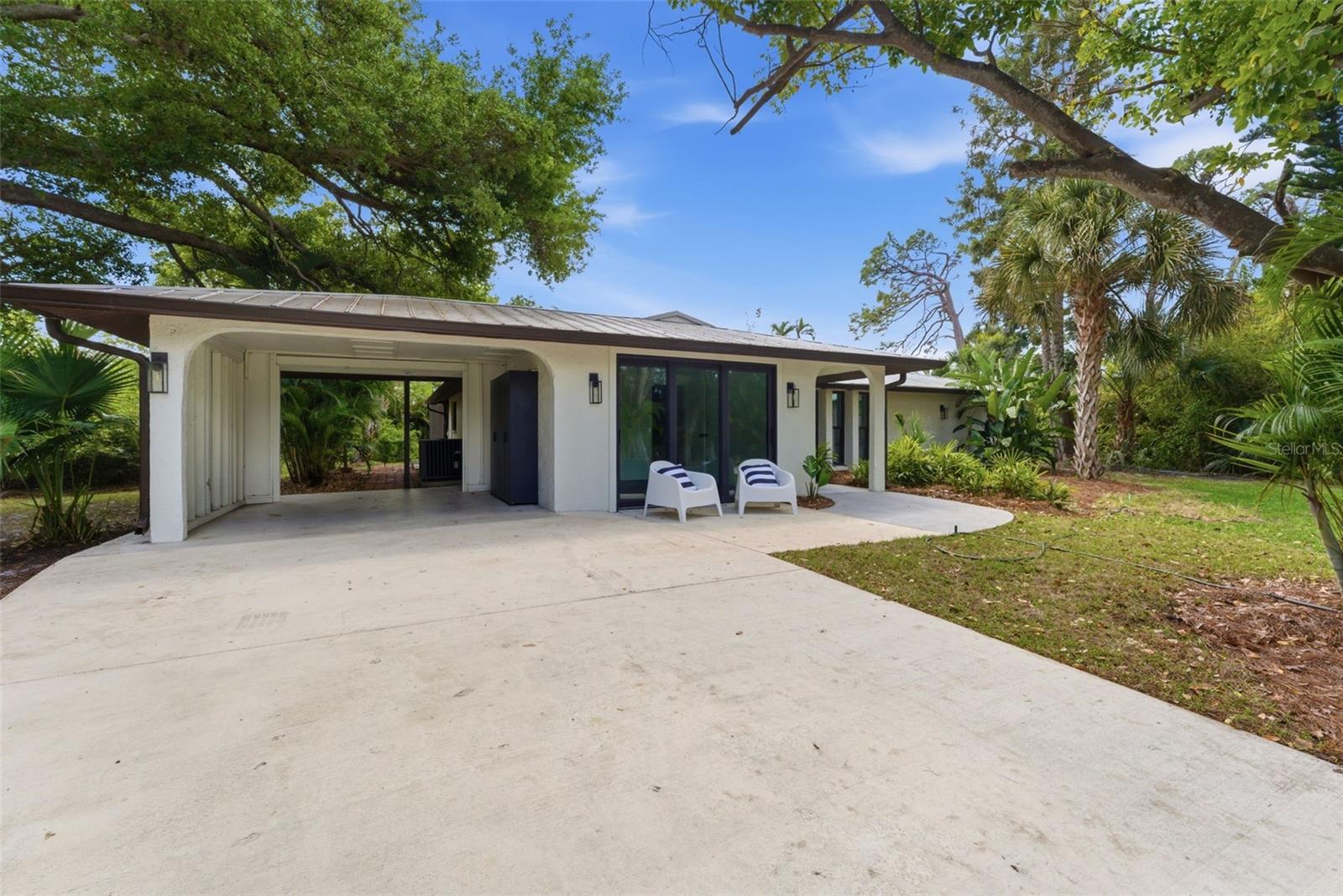 1155 FOREST DR, ENGLEWOOD, FL, 34223