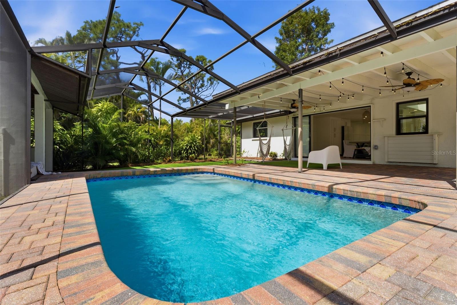 1155 FOREST DR, ENGLEWOOD, FL, 34223