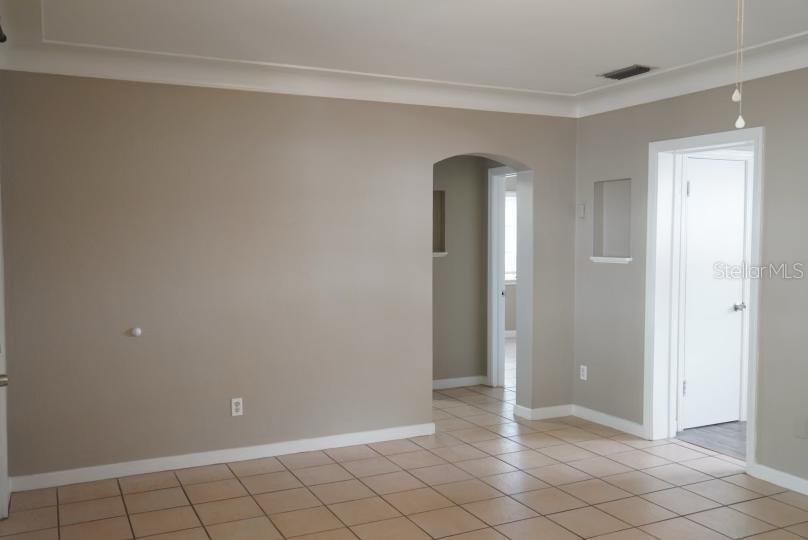 1761 SIESTA DR, SARASOTA, FL, 34239