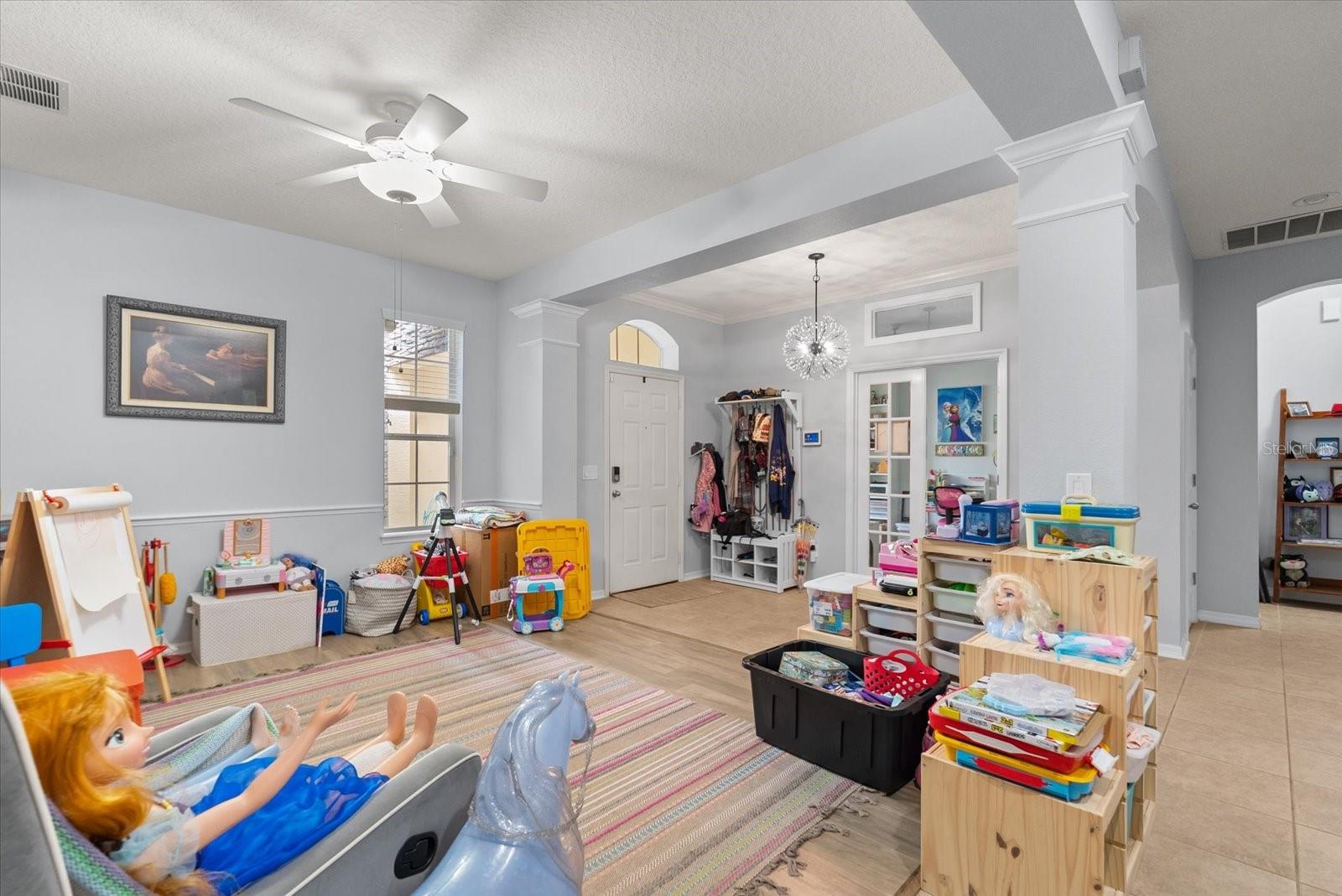 2445 PICKFORD CIR, APOPKA, FL, 32703