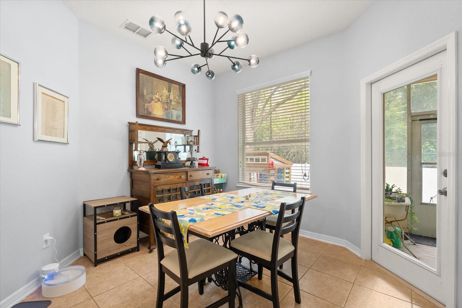 2445 PICKFORD CIR, APOPKA, FL, 32703