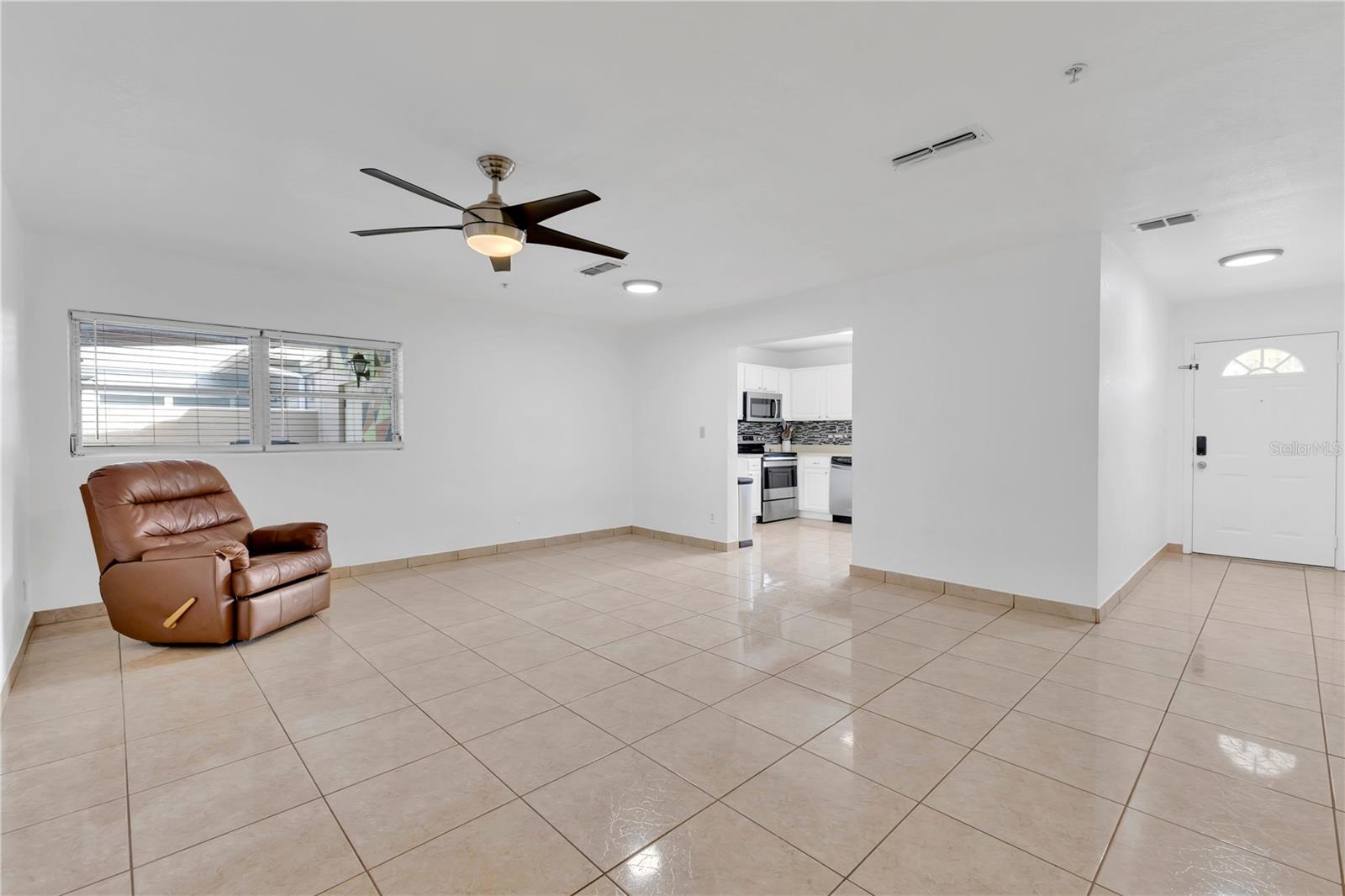 8554 WICHITA PL, ORLANDO, FL, 32827