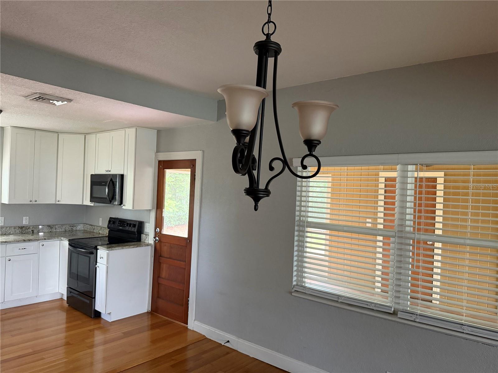 224 W LAKE AVE, AUBURNDALE, FL, 33823