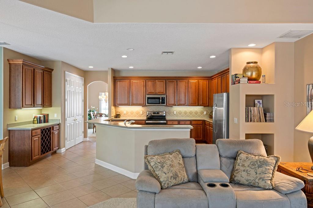 2523 SAINT IGNATIUS CT, ORLANDO, FL, 32835