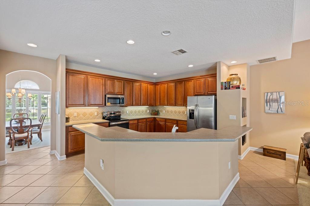 2523 SAINT IGNATIUS CT, ORLANDO, FL, 32835