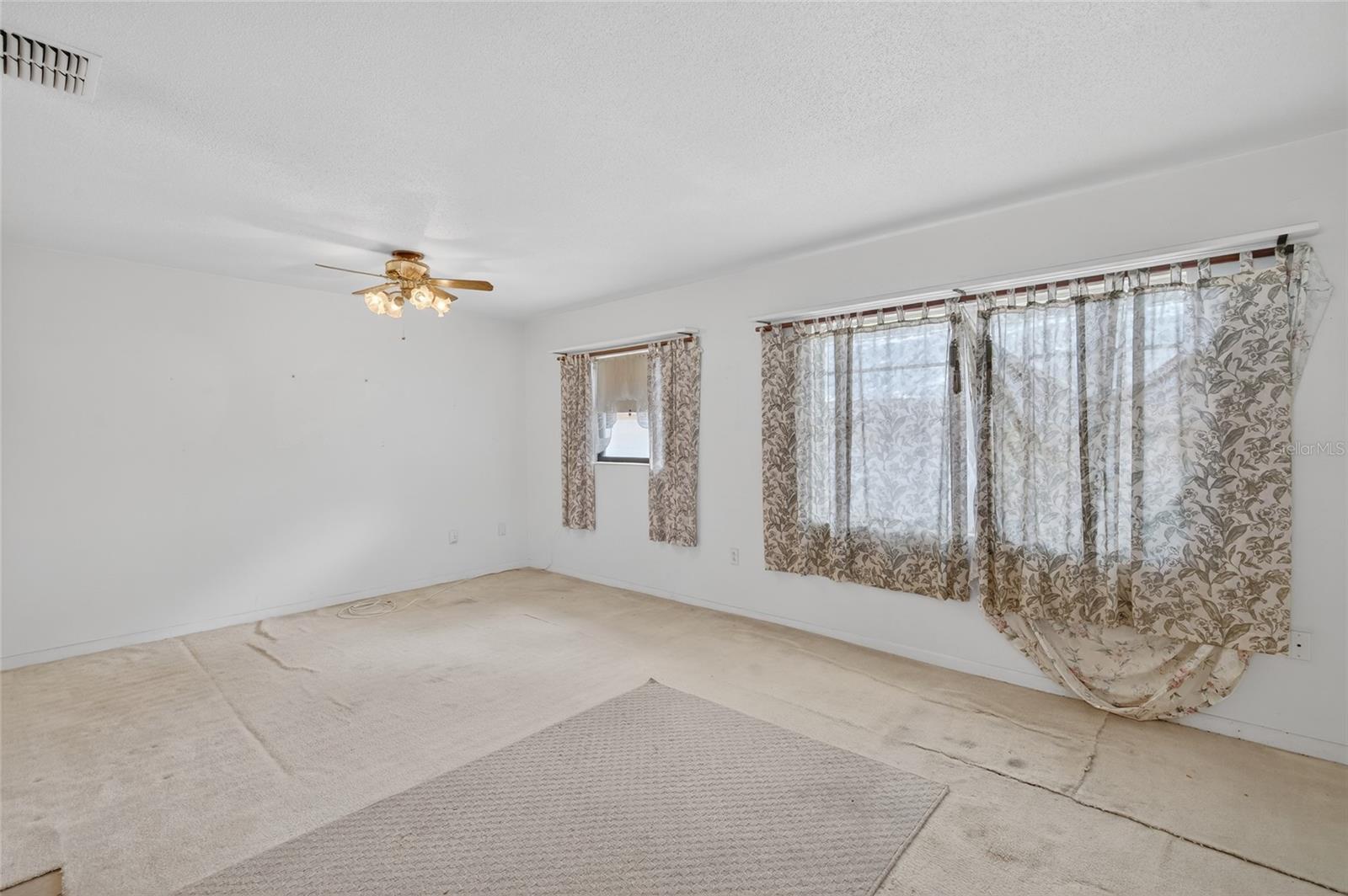 34618 S HAINES CREEK RD, LEESBURG, FL, 34788