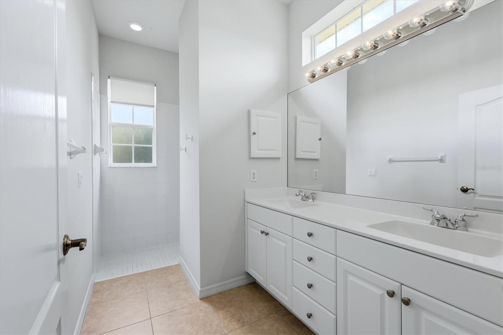 1622 MONARCH DR #1622, VENICE, FL, 34293