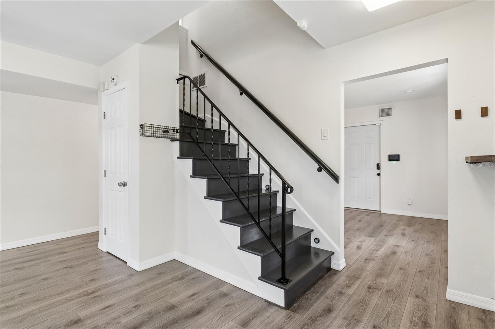 8043 124TH ST, SEMINOLE, FL, 33772