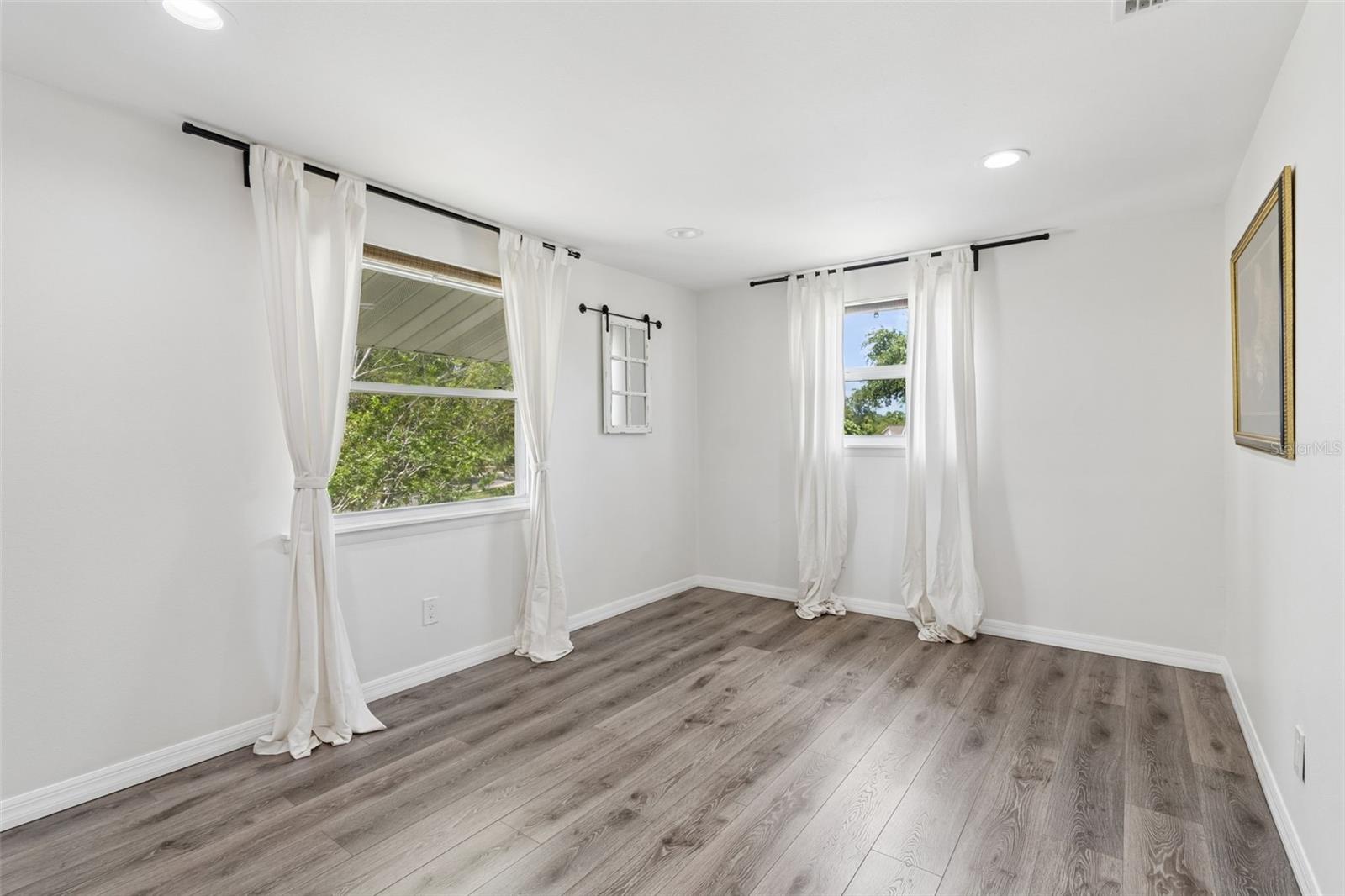 8043 124TH ST, SEMINOLE, FL, 33772