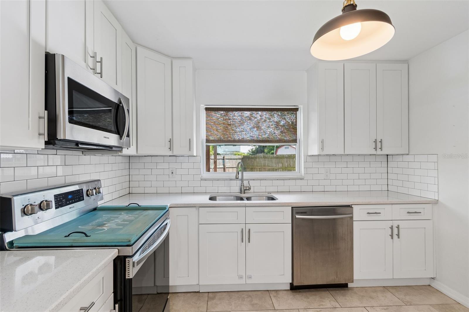 8043 124TH ST, SEMINOLE, FL, 33772