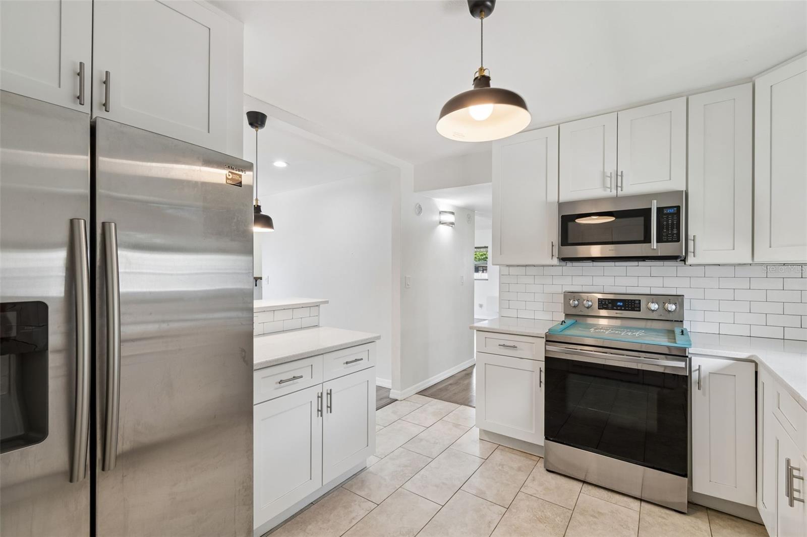 8043 124TH ST, SEMINOLE, FL, 33772