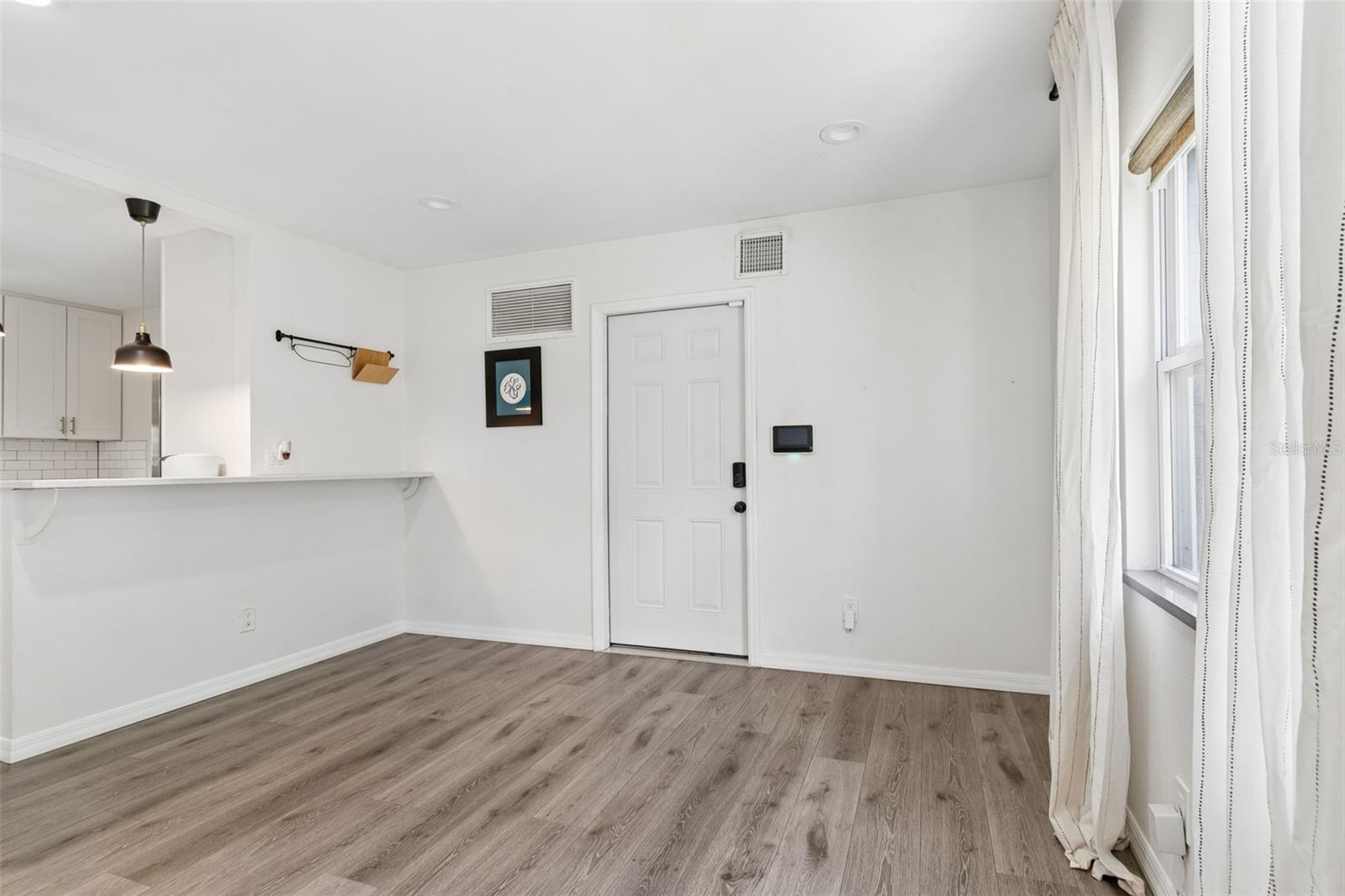 8043 124TH ST, SEMINOLE, FL, 33772