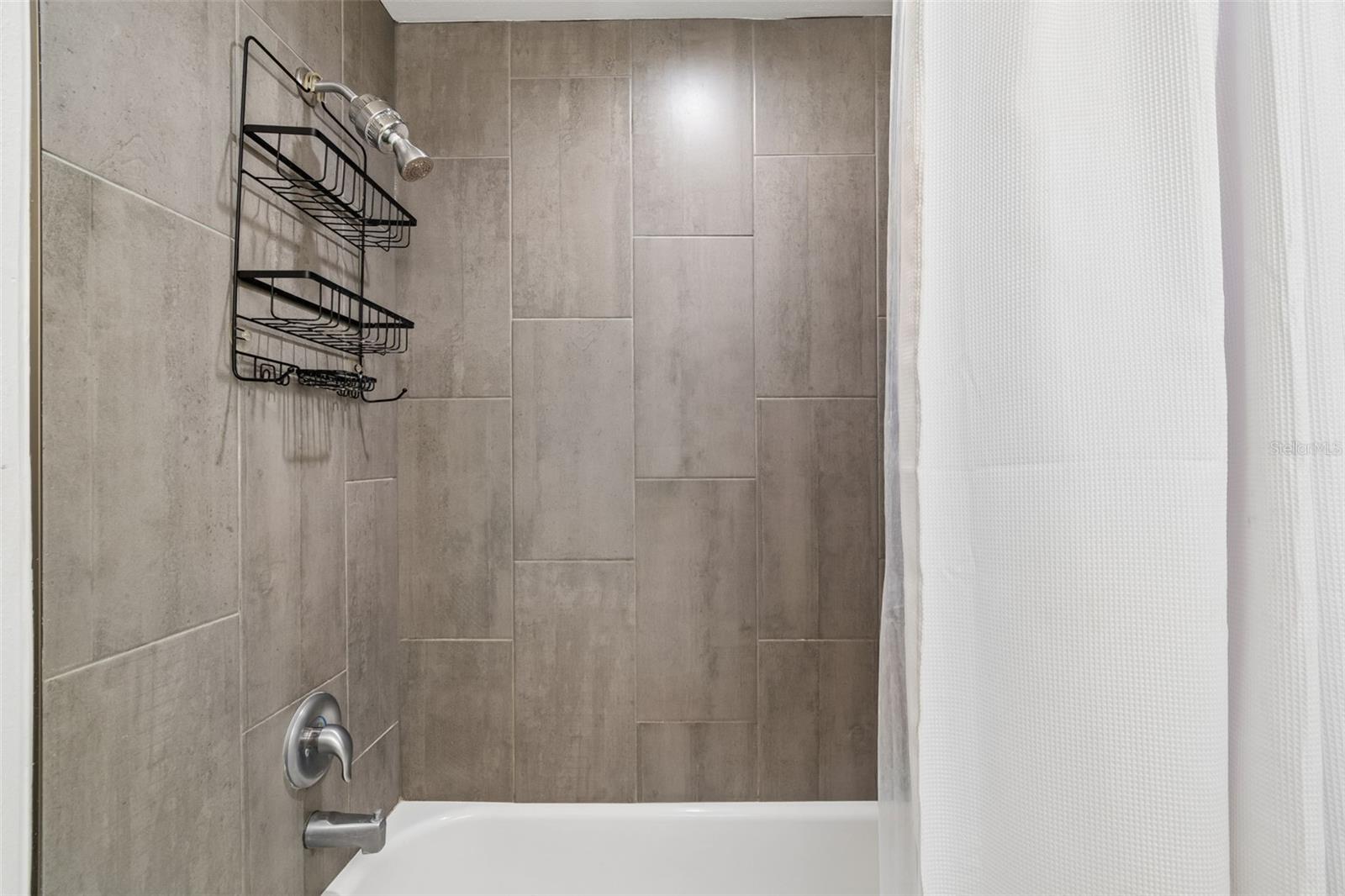 8043 124TH ST, SEMINOLE, FL, 33772