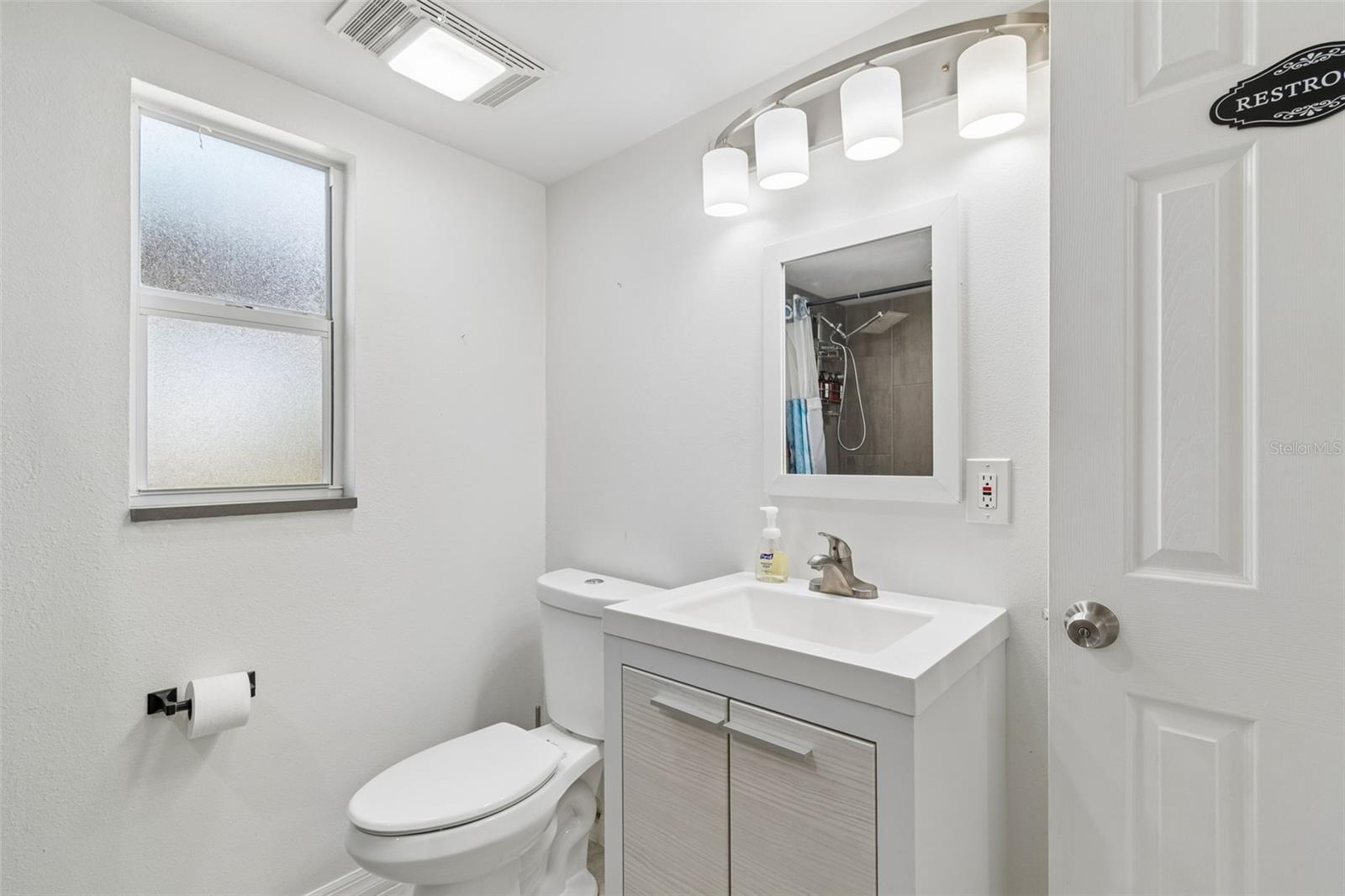 8043 124TH ST, SEMINOLE, FL, 33772