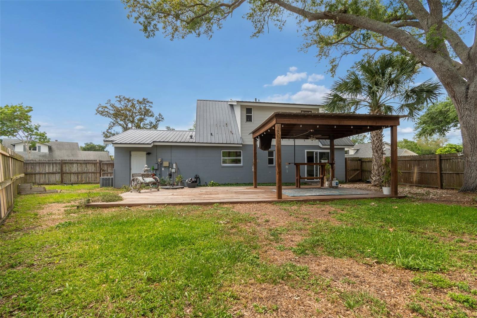 8043 124TH ST, SEMINOLE, FL, 33772