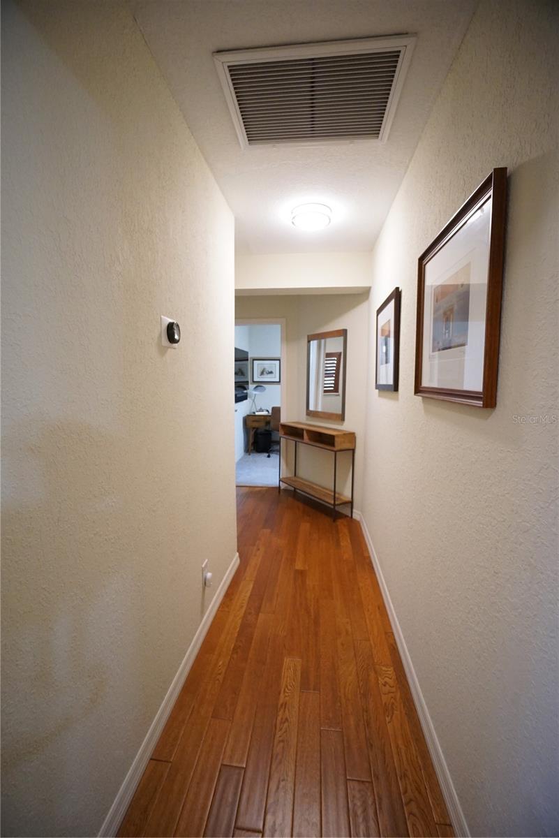 3205 W BALLAST POINT BLVD, TAMPA, FL, 33611