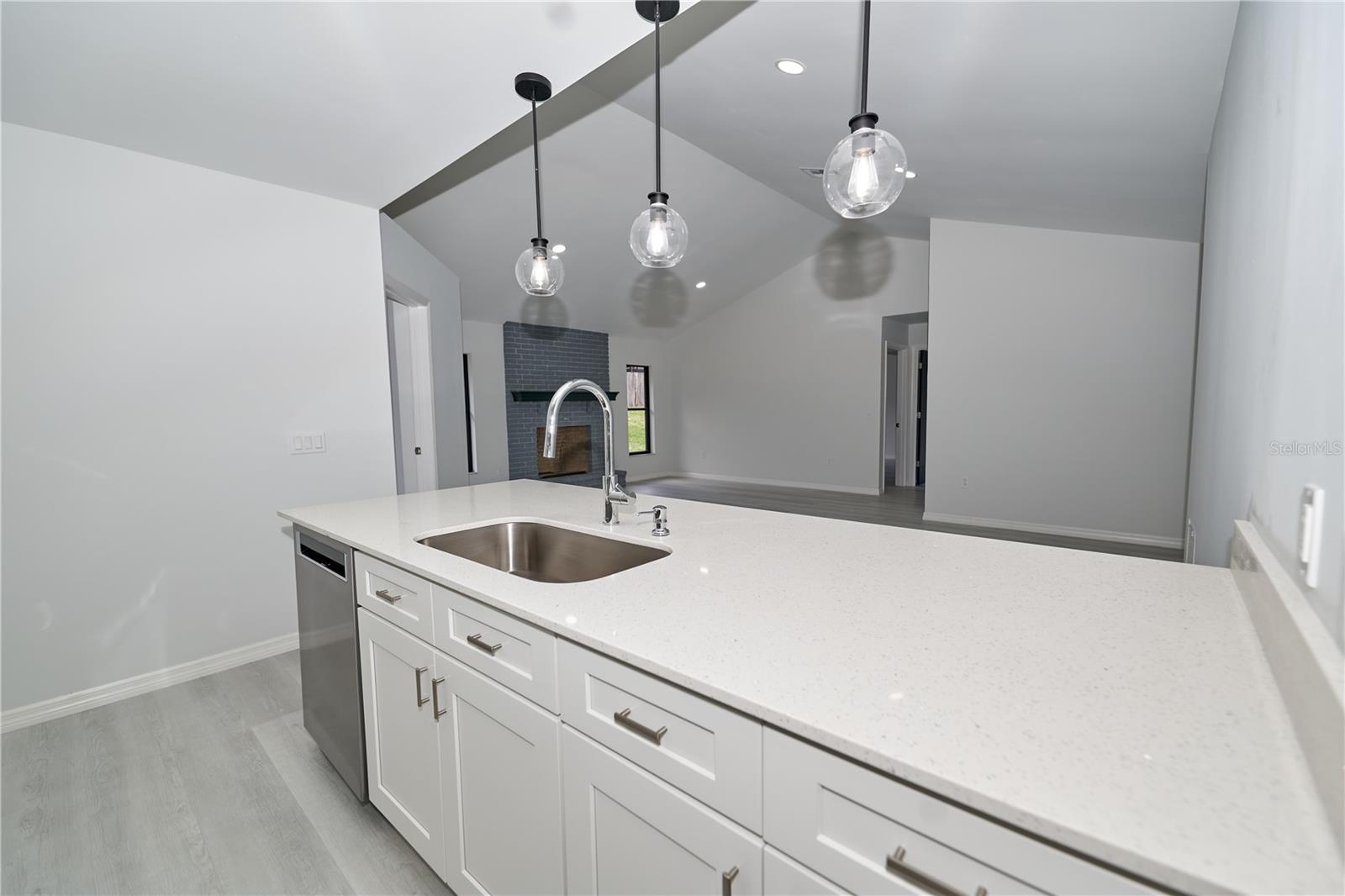 119 RIDGECREST DR, EUSTIS, FL, 32726