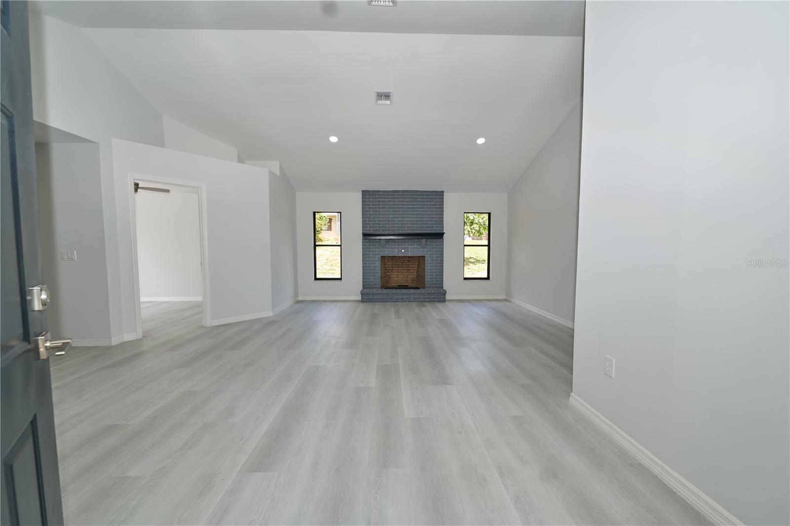 119 RIDGECREST DR, EUSTIS, FL, 32726
