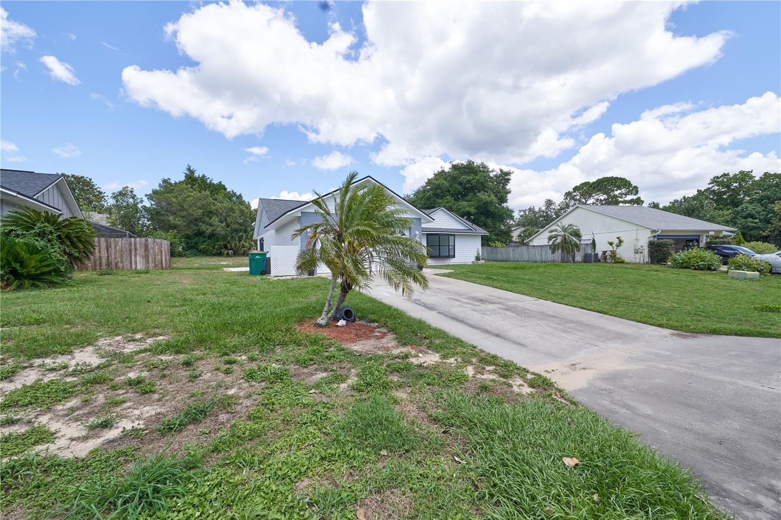 119 RIDGECREST DR, EUSTIS, FL, 32726