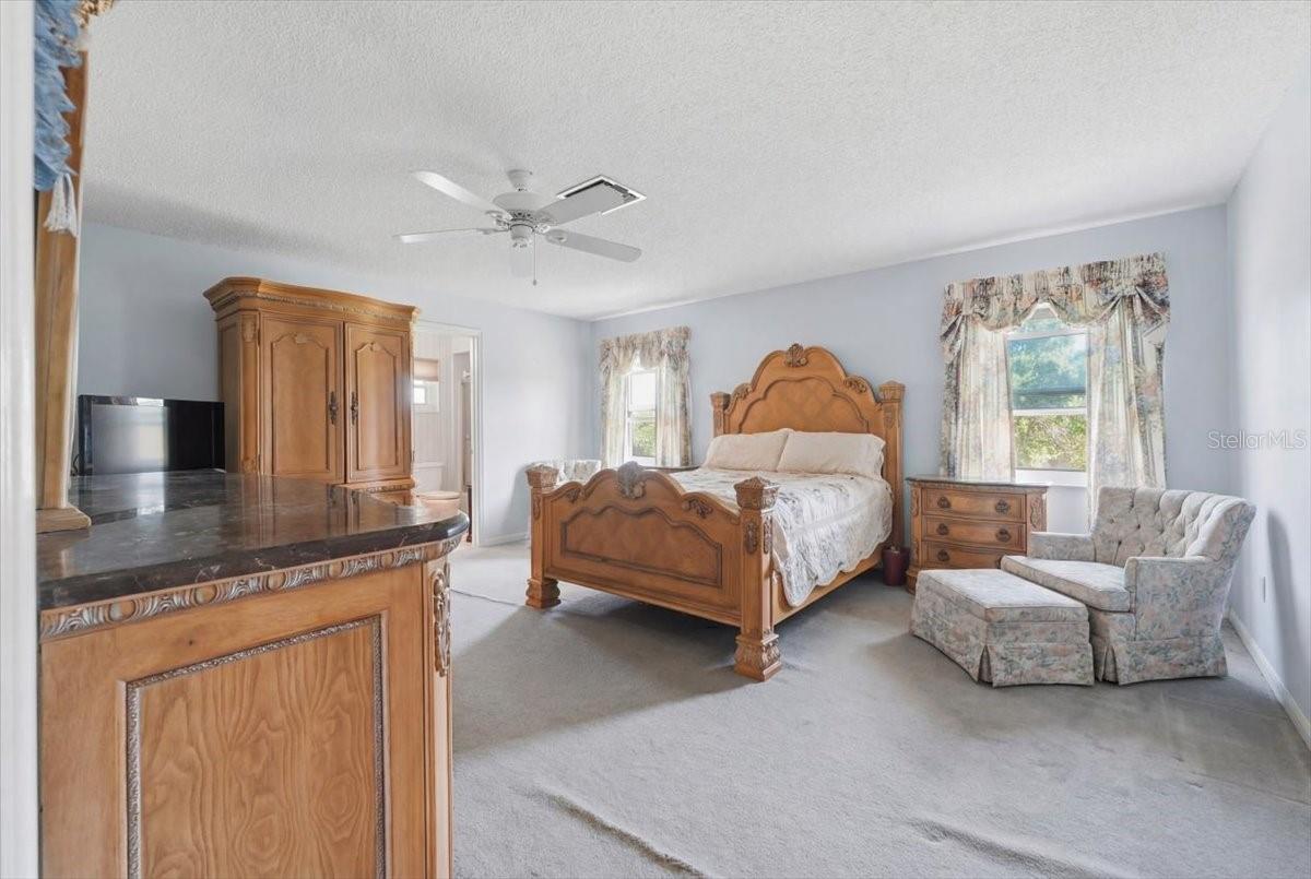 236 W LAKE INA DR, WINTER HAVEN, FL, 33884