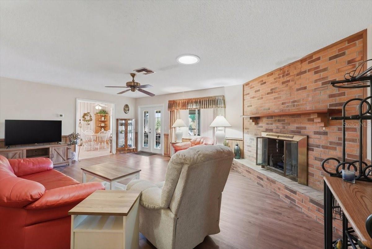 236 W LAKE INA DR, WINTER HAVEN, FL, 33884