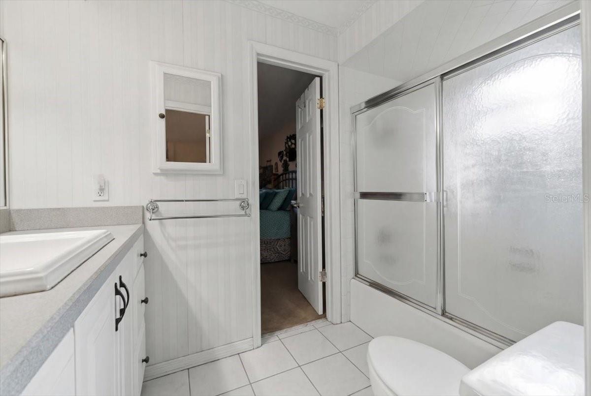 236 W LAKE INA DR, WINTER HAVEN, FL, 33884