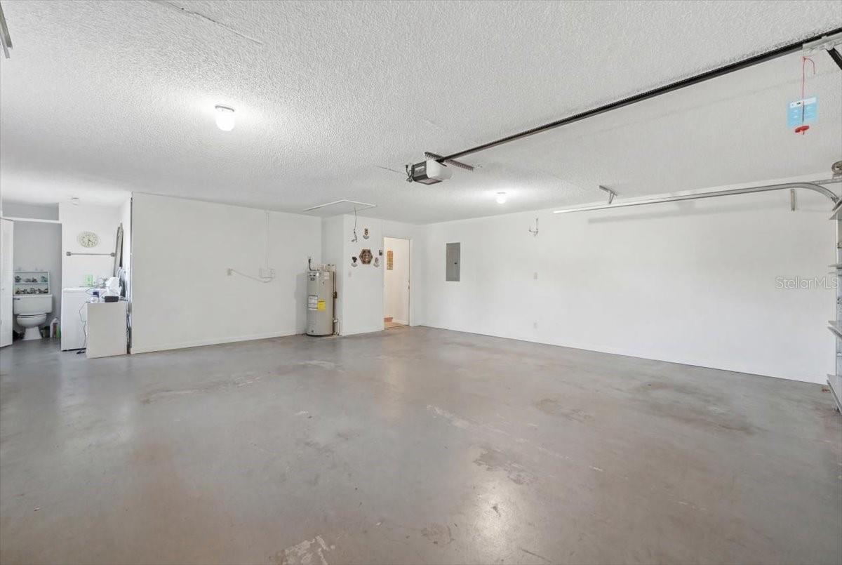236 W LAKE INA DR, WINTER HAVEN, FL, 33884