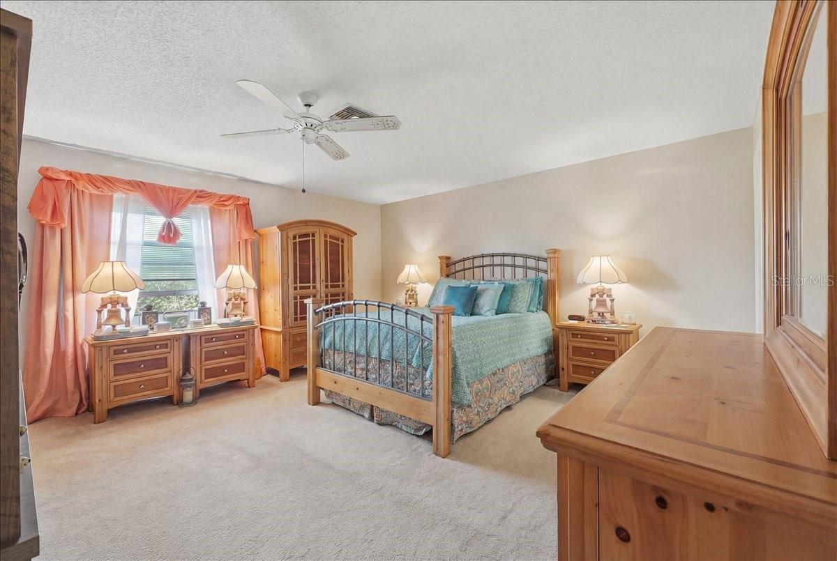 236 W LAKE INA DR, WINTER HAVEN, FL, 33884