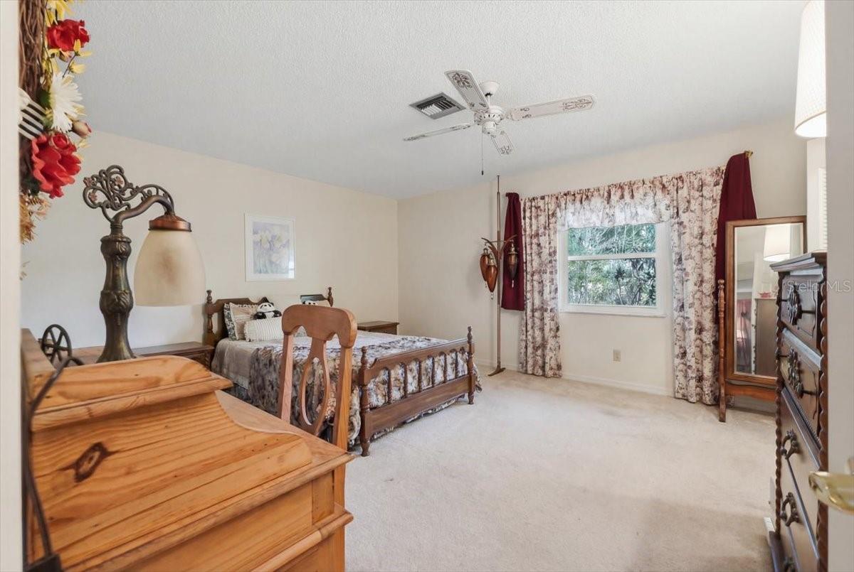 236 W LAKE INA DR, WINTER HAVEN, FL, 33884