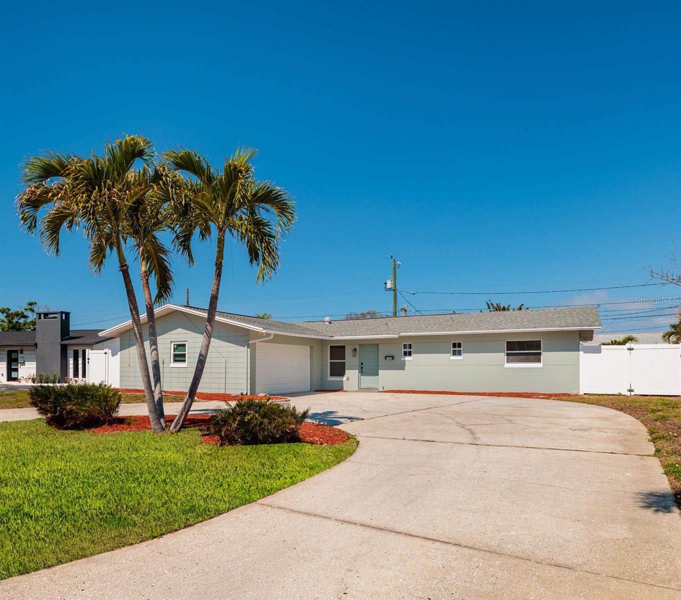 2107 DOLPHIN BLVD S, ST PETERSBURG, FL, 33707