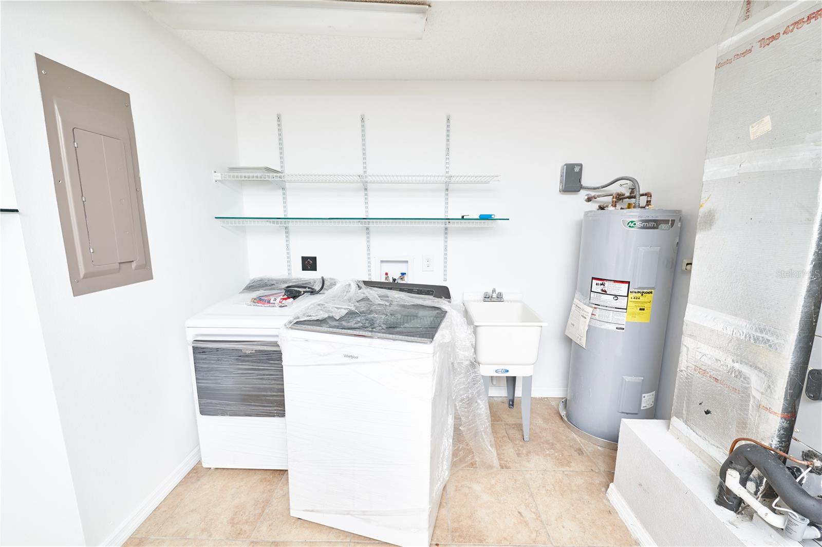 211 MARION OAKS LN, OCALA, FL, 34473