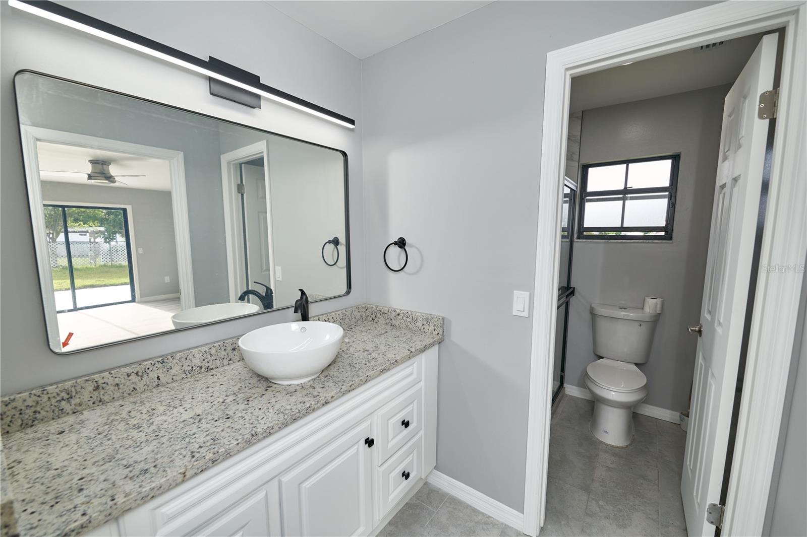 211 MARION OAKS LN, OCALA, FL, 34473