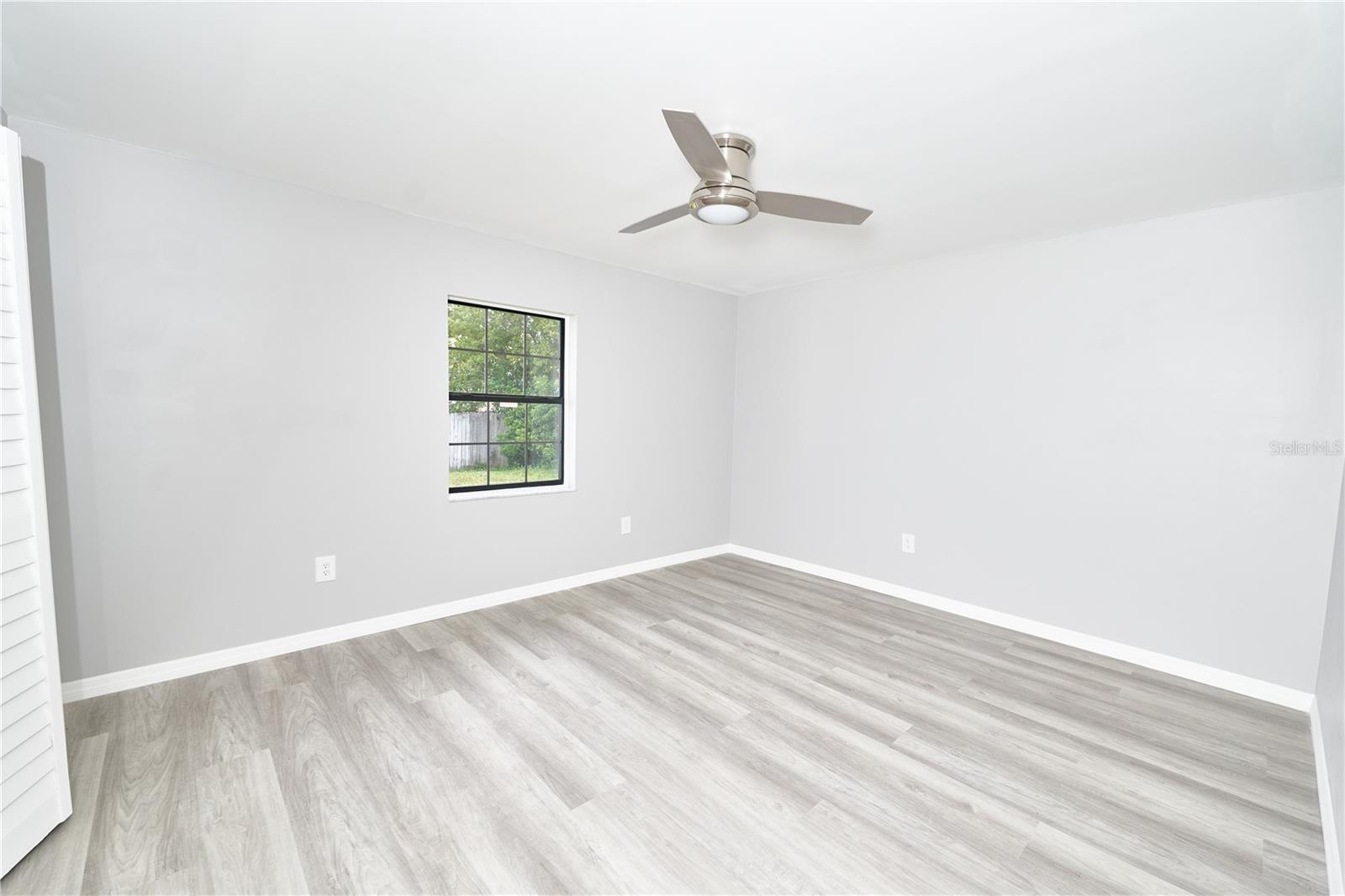 211 MARION OAKS LN, OCALA, FL, 34473