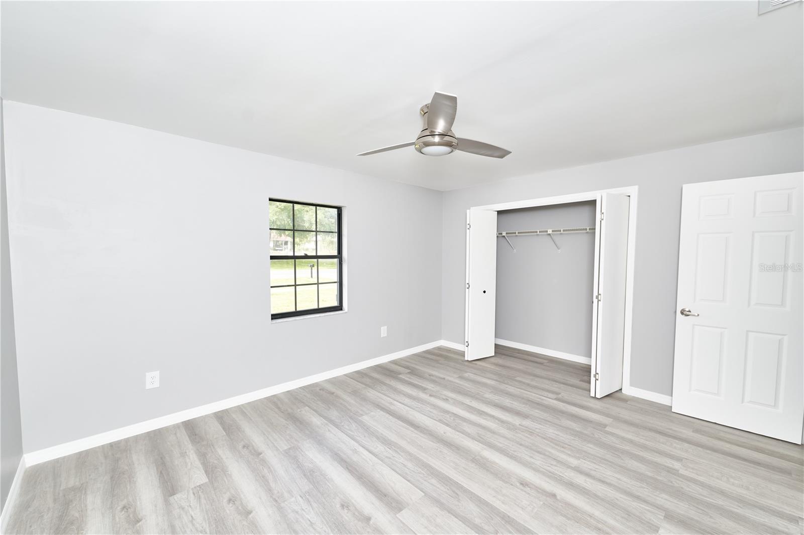 211 MARION OAKS LN, OCALA, FL, 34473
