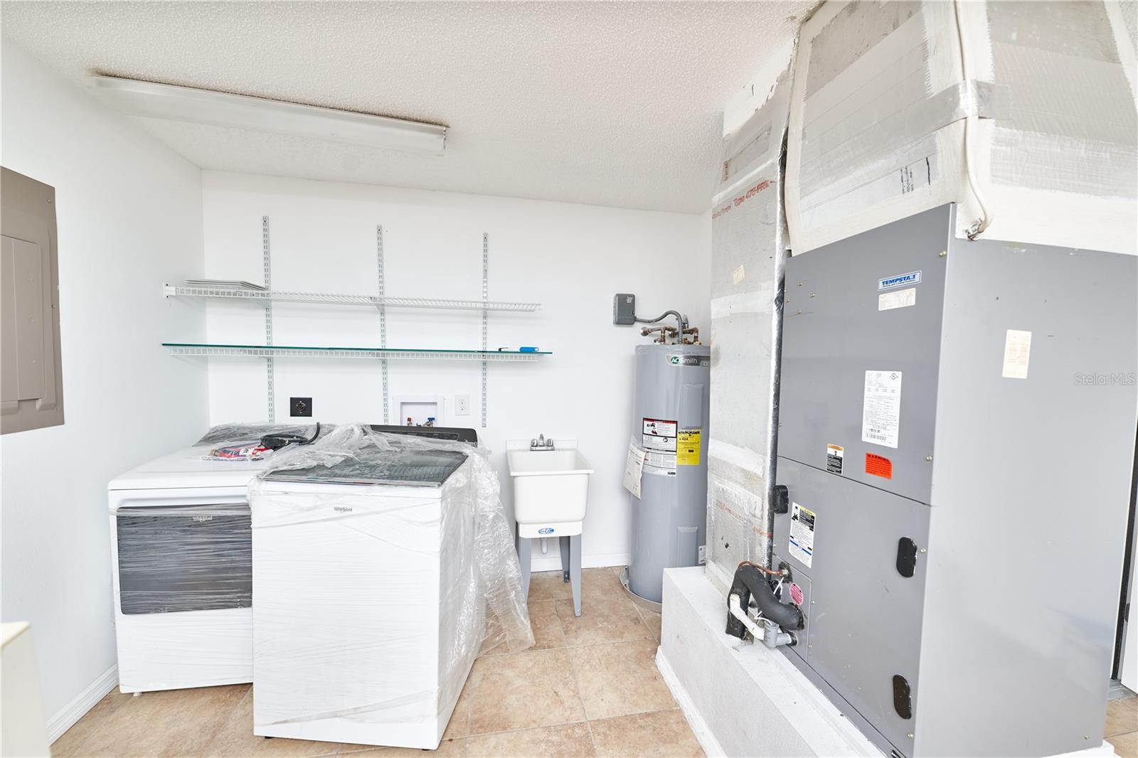 211 MARION OAKS LN, OCALA, FL, 34473