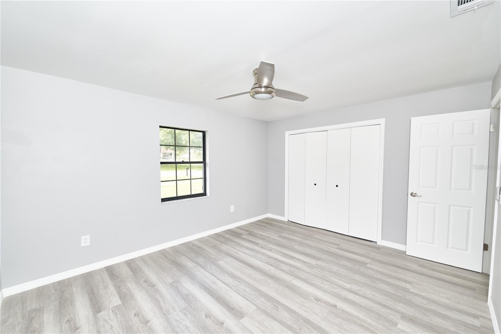 211 MARION OAKS LN, OCALA, FL, 34473