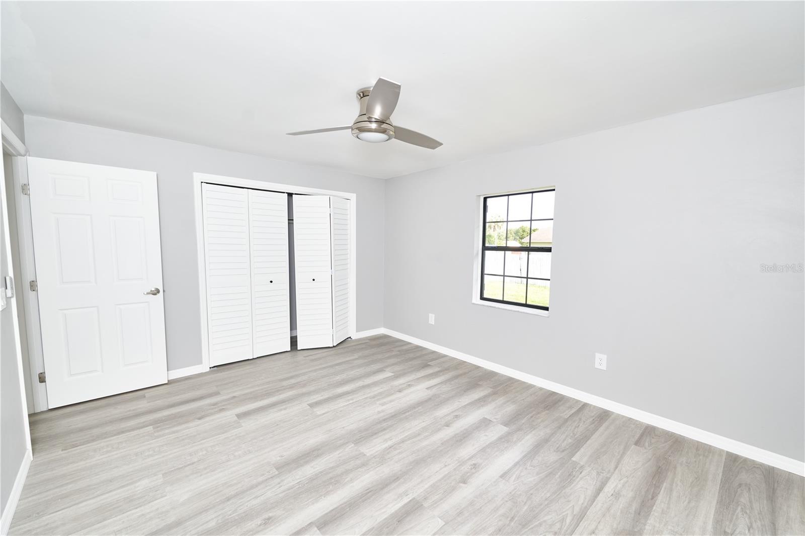 211 MARION OAKS LN, OCALA, FL, 34473