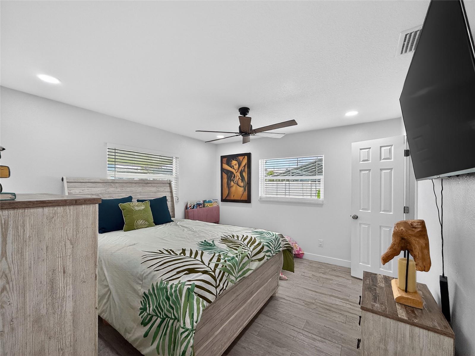 2311 W KENTUCKY AVE, TAMPA, FL, 33607