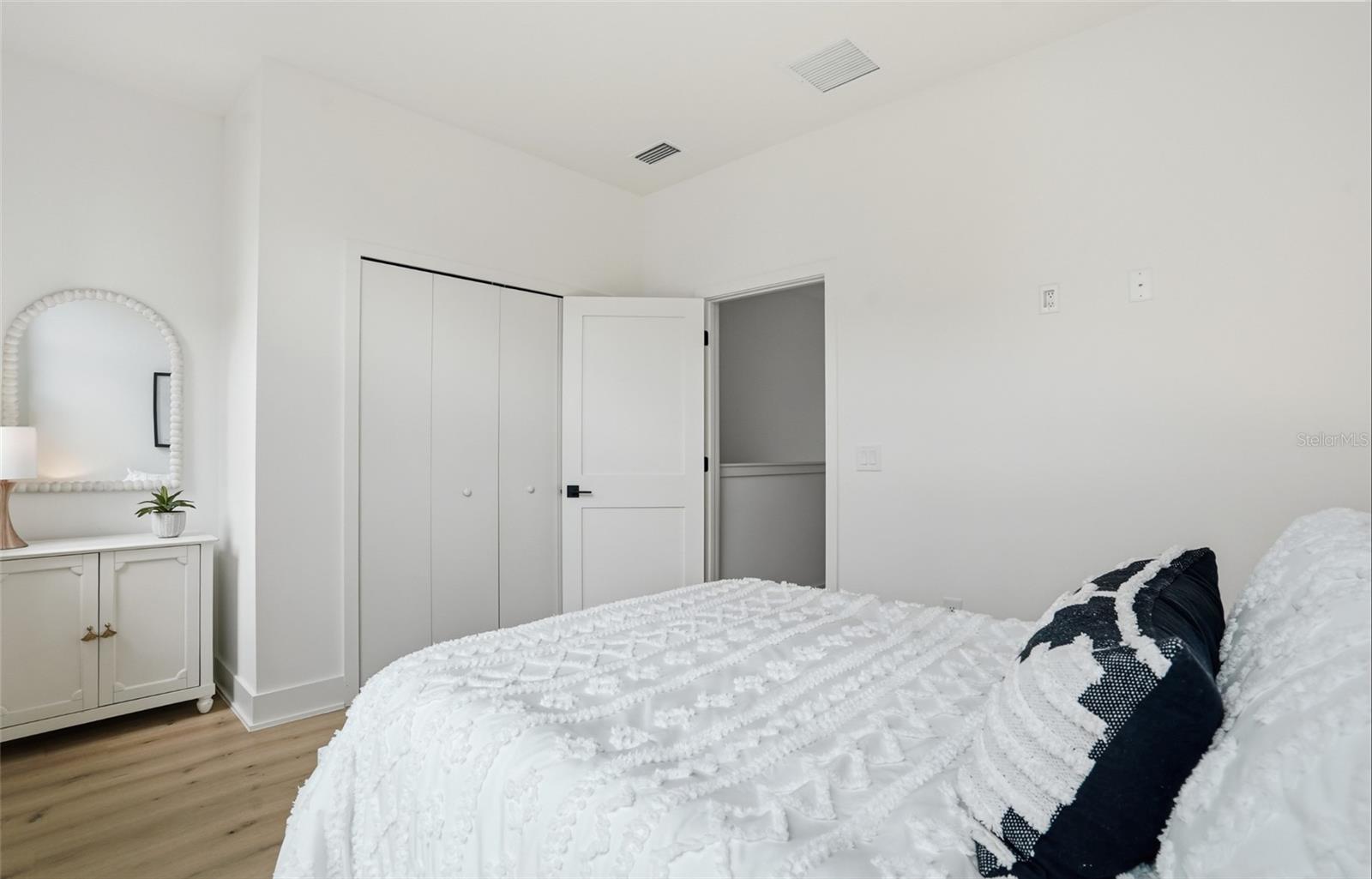 3002 W PLATT #4, TAMPA, FL, 33609