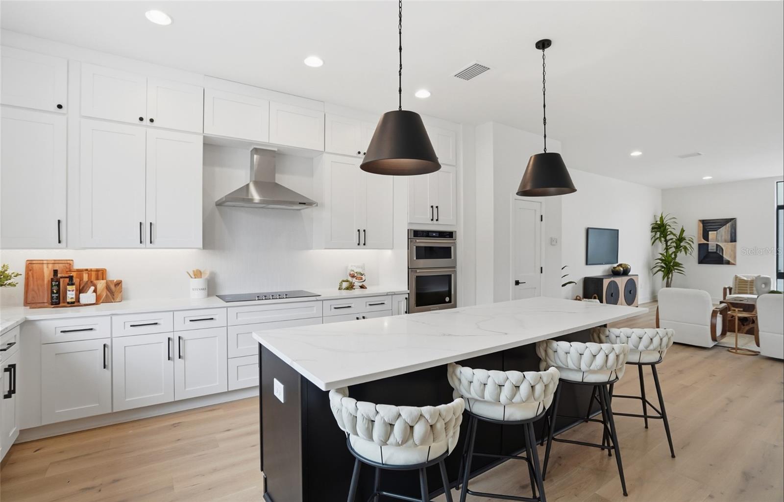 3002 W PLATT #4, TAMPA, FL, 33609