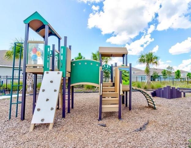 320 TALISI LOOP, ST CLOUD, FL, 34771
