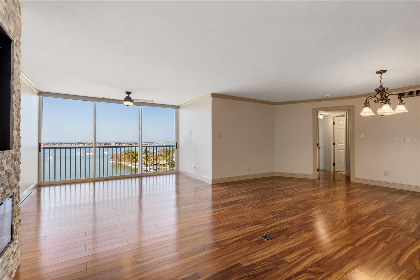 435 S GULFSTREAM AVE #1103, SARASOTA, FL, 34236