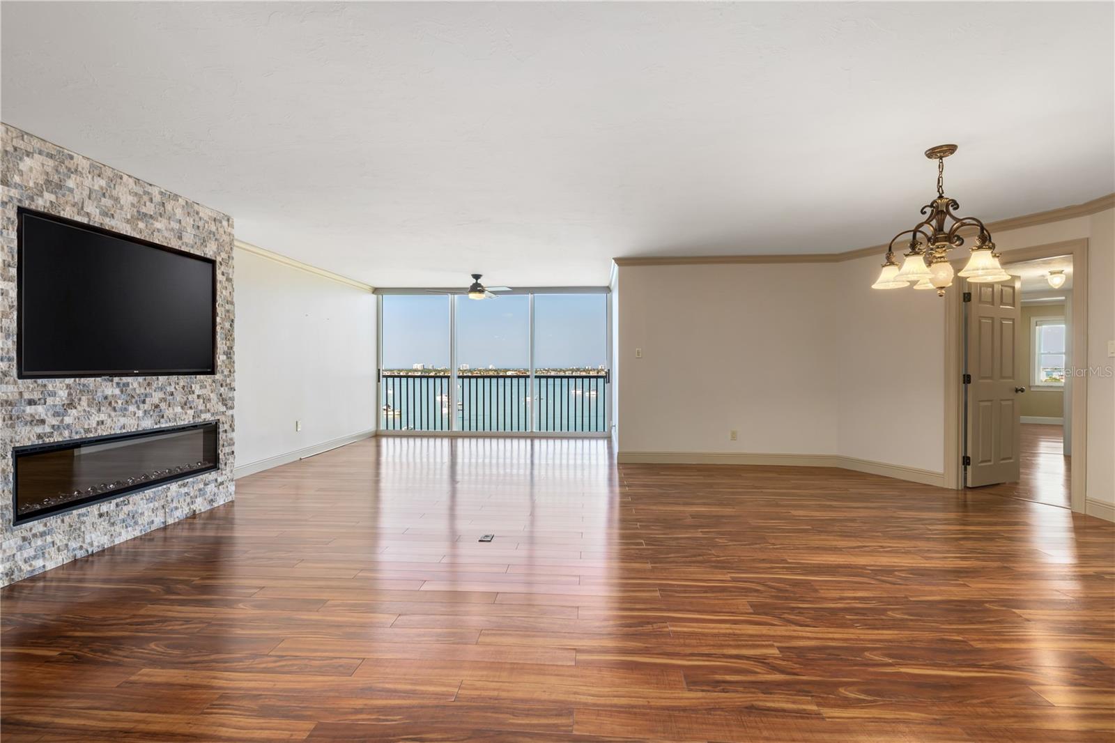 435 S GULFSTREAM AVE #1103, SARASOTA, FL, 34236