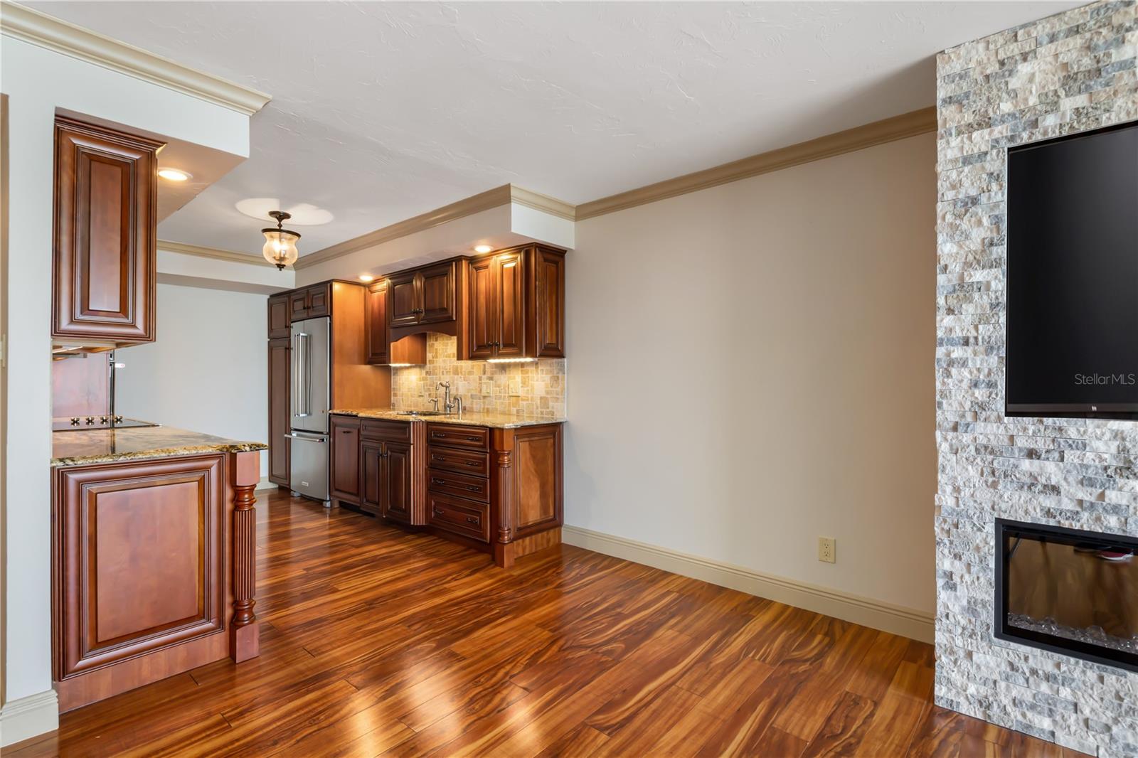 435 S GULFSTREAM AVE #1103, SARASOTA, FL, 34236