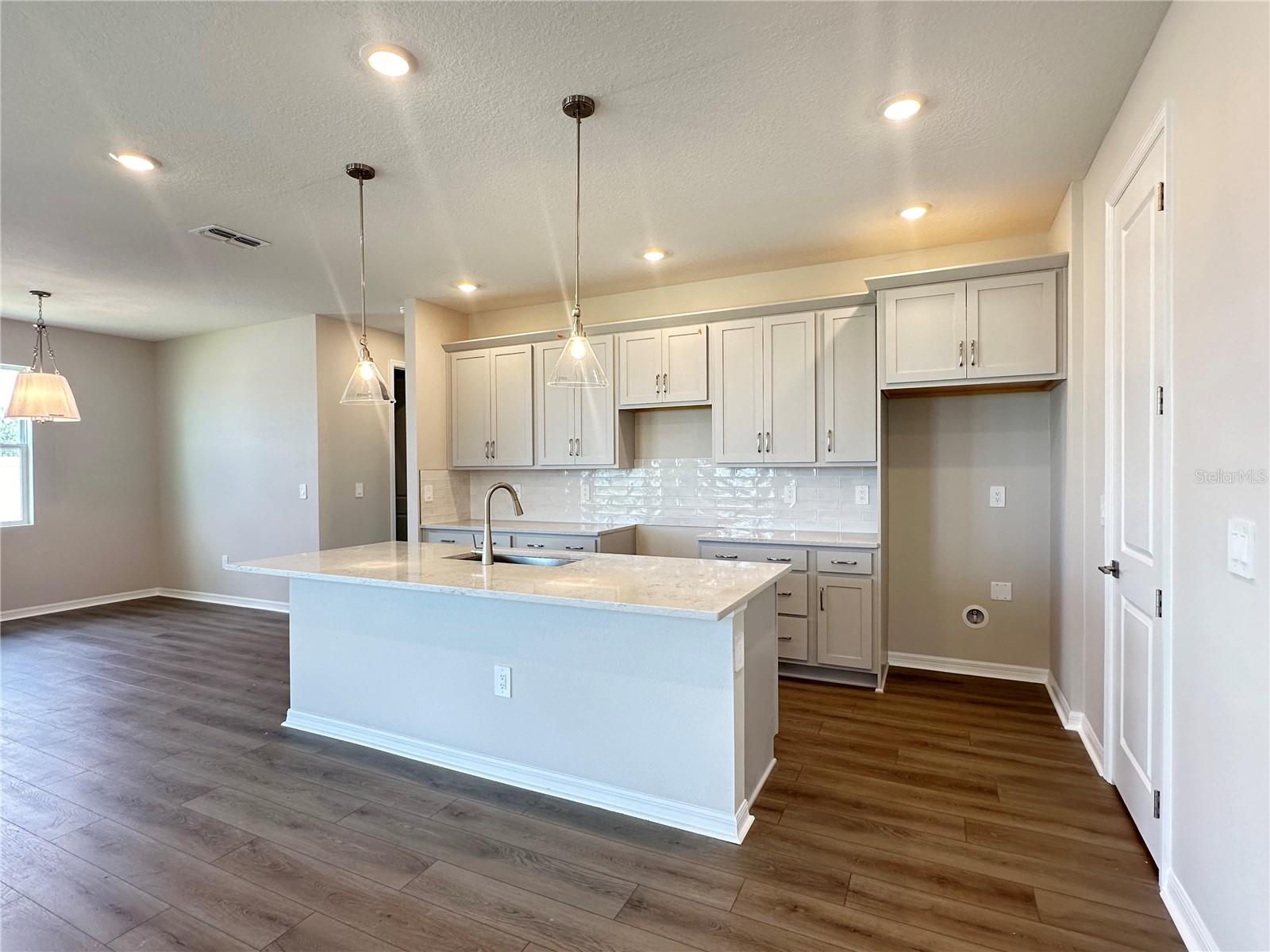 5932 FRESH FLORA DRIVE, WIMAUMA, FL, 33598