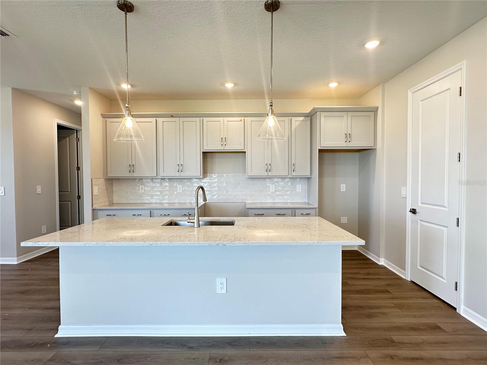 5932 FRESH FLORA DRIVE, WIMAUMA, FL, 33598