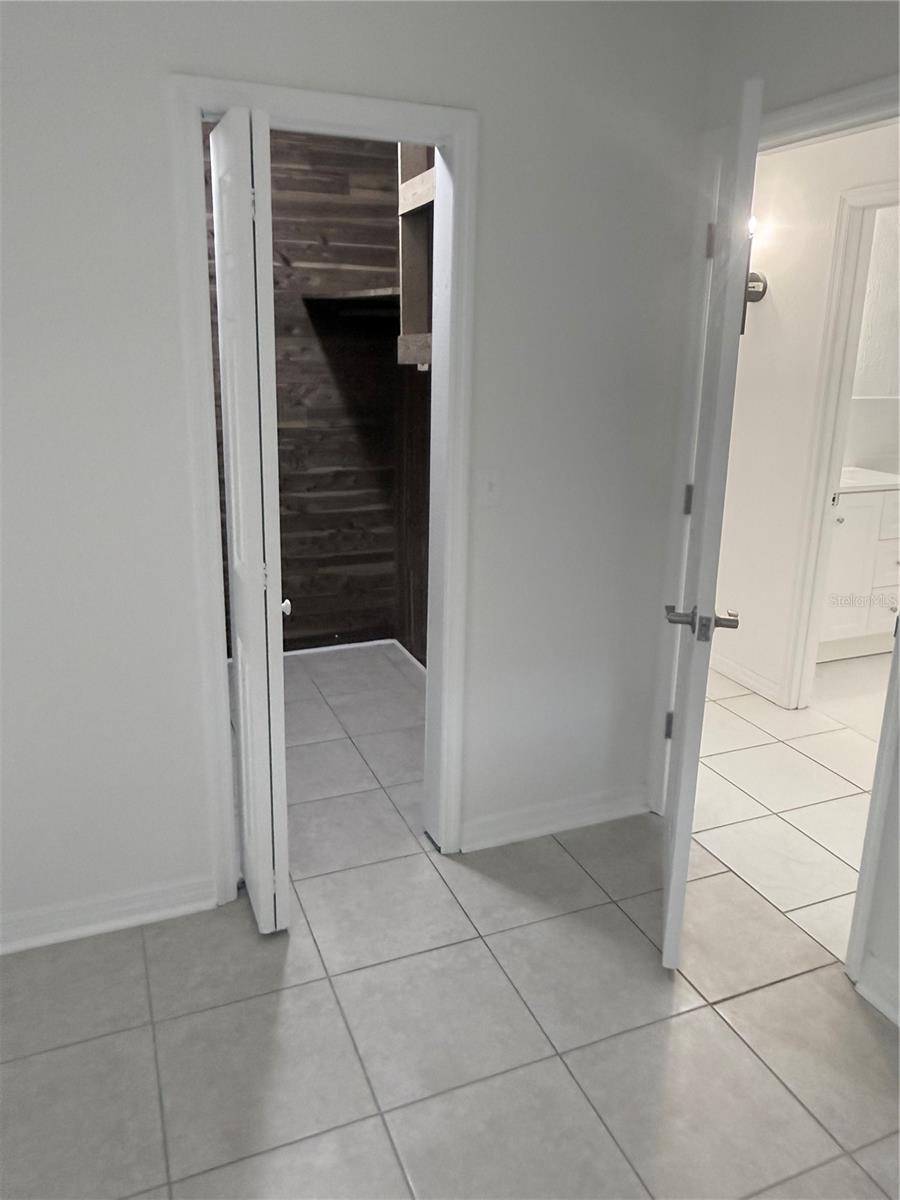 2911 PAFKO DR, SARASOTA, FL, 34232