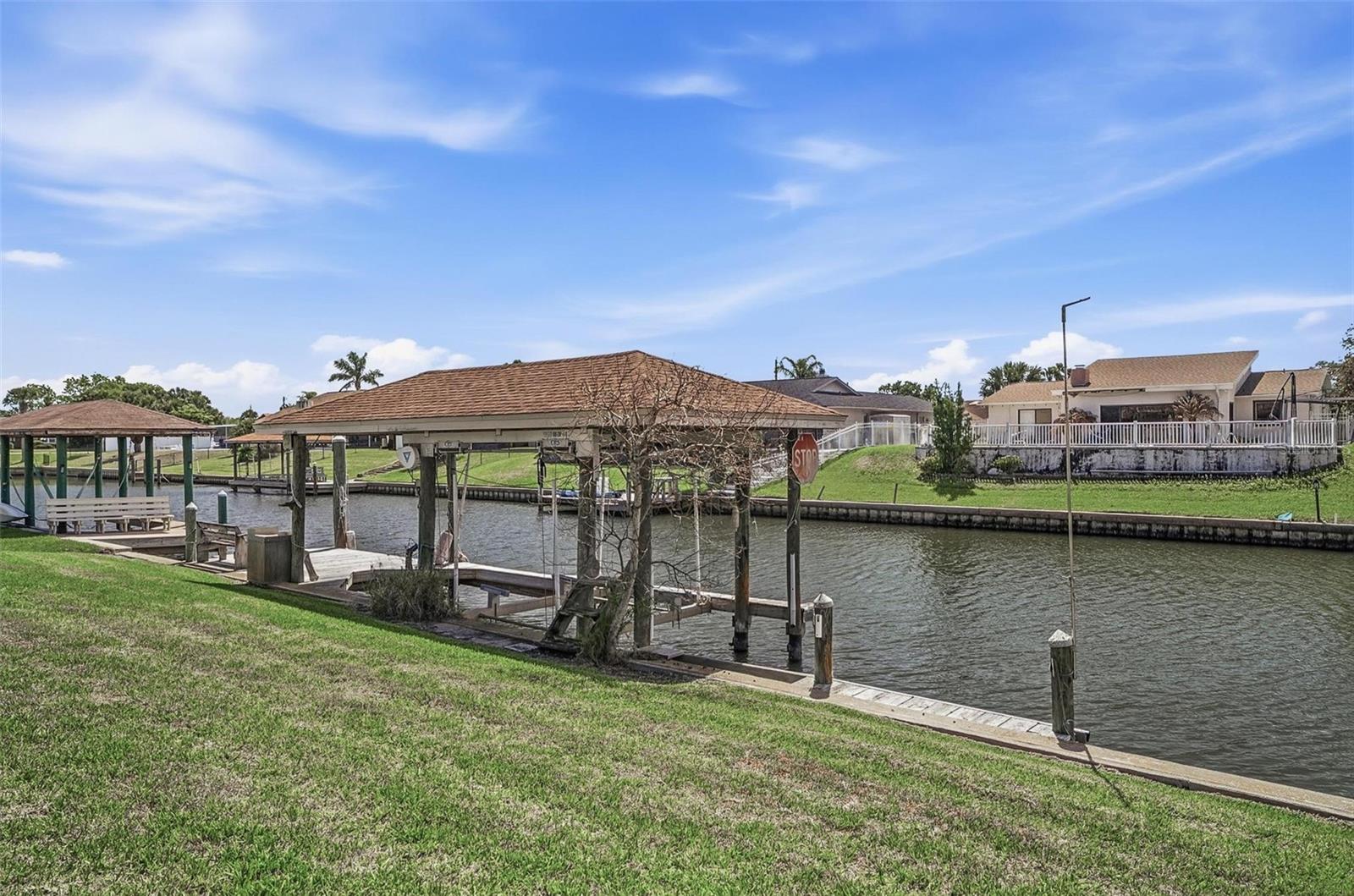 10 CHERRY CT, PALM COAST, FL, 32137